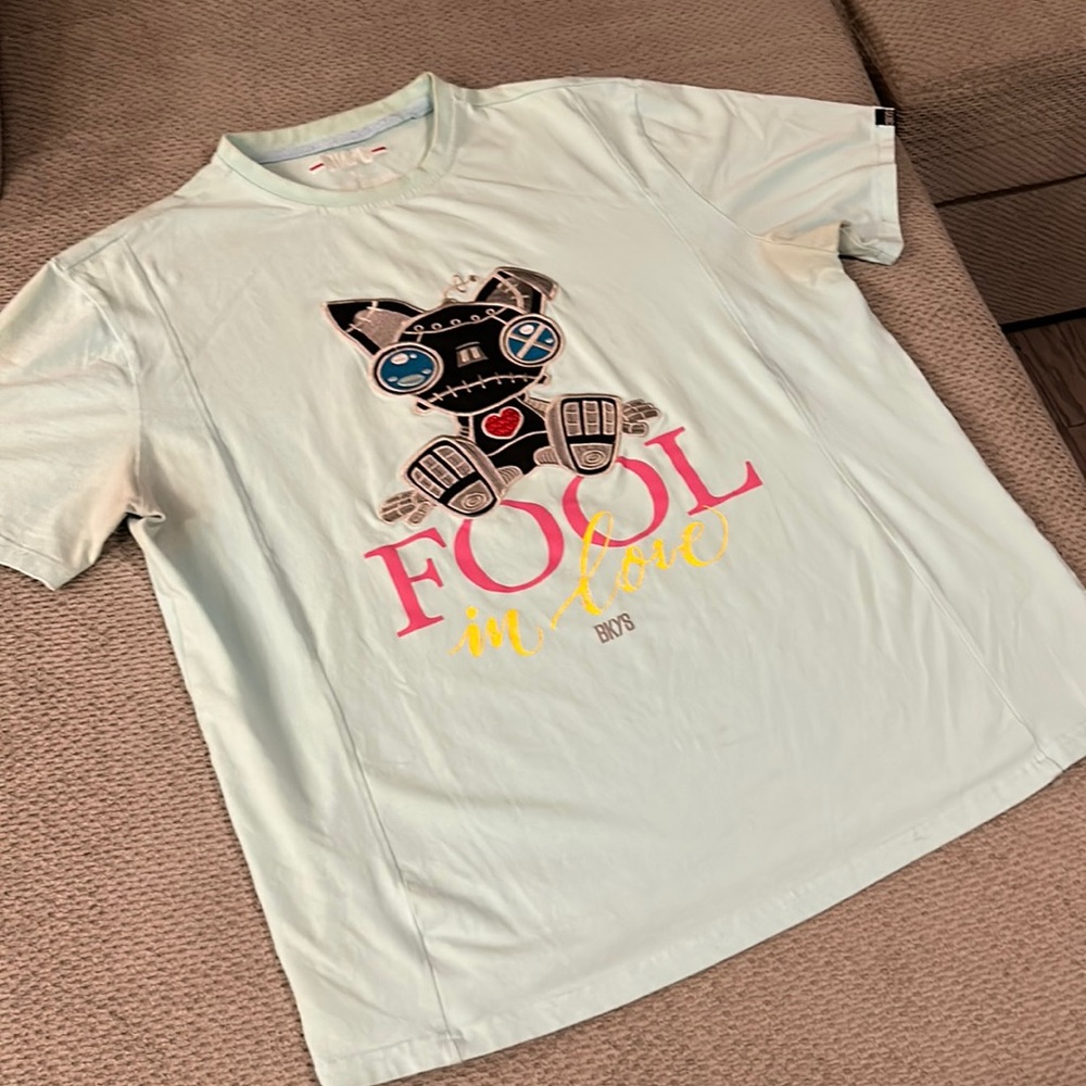BKYS TEE SIZE XL:)